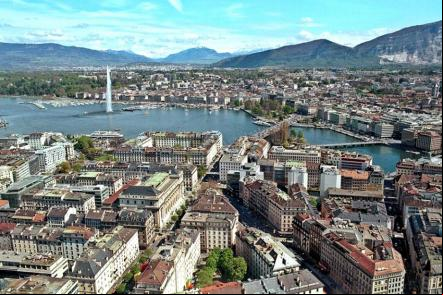 Jato de água e a Ponte Mont Blanc - Foto: Ork Ch (Licença-cc-by-sa-2.0)